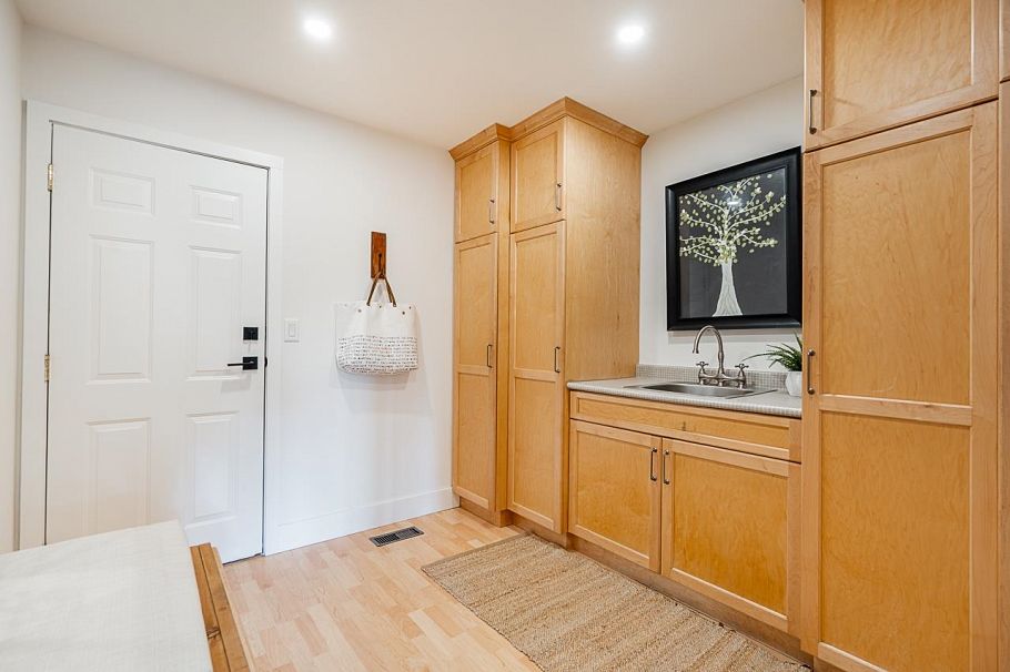 2685 Byron Road North Vancouver, BC - 34
