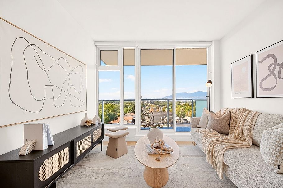 1105 4638 Gladstone Street Vancouver, BC - 1