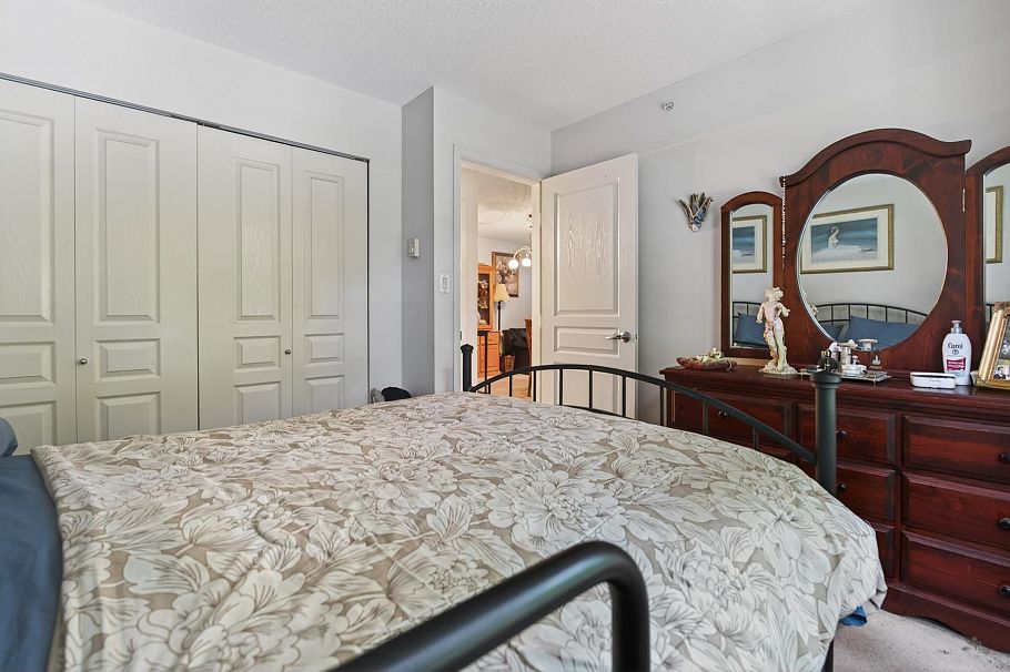 208 5288 Melbourne Street Vancouver, BC - 25