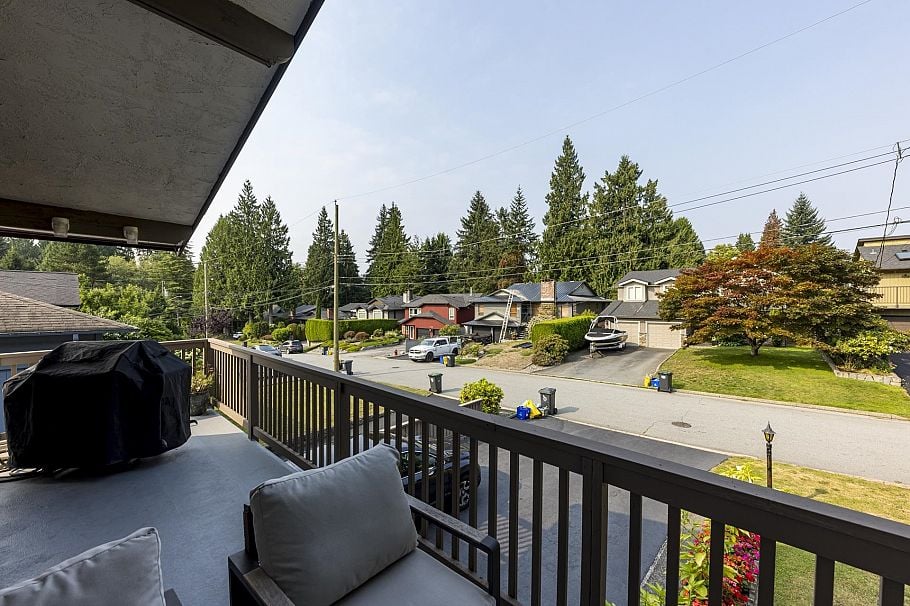 3466 Upton Road North Vancouver, BC - 25