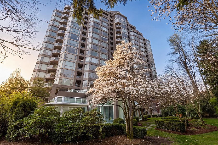 603 1327 E Keith Road North Vancouver, BC - 25