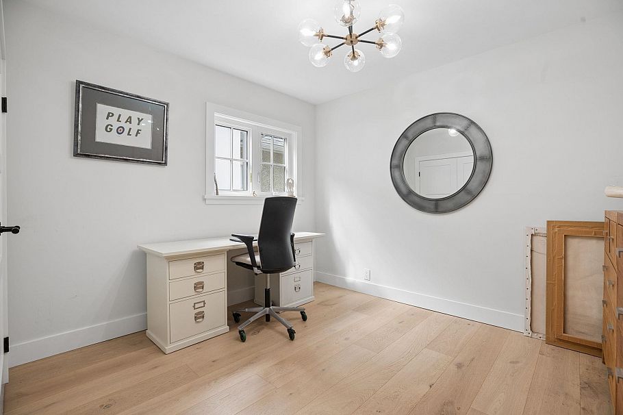 3426 W 11th Avenue Vancouver, BC - 11