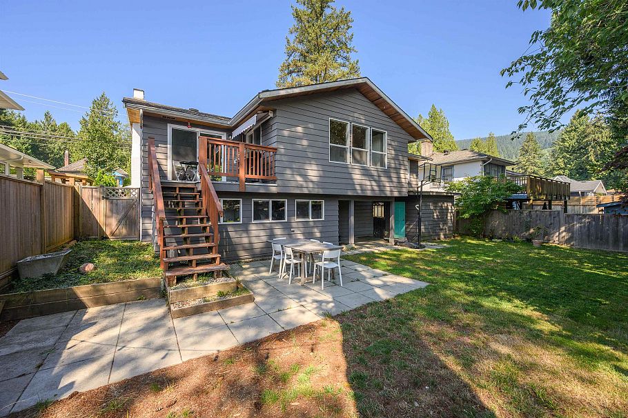 3342 Fromme Road North Vancouver, BC - 29
