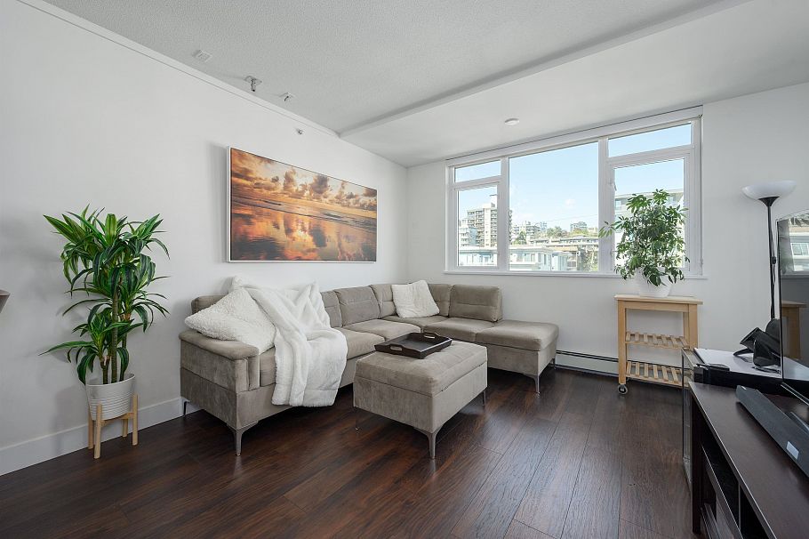 504 131 E 3rd Street North Vancouver, BC - 4