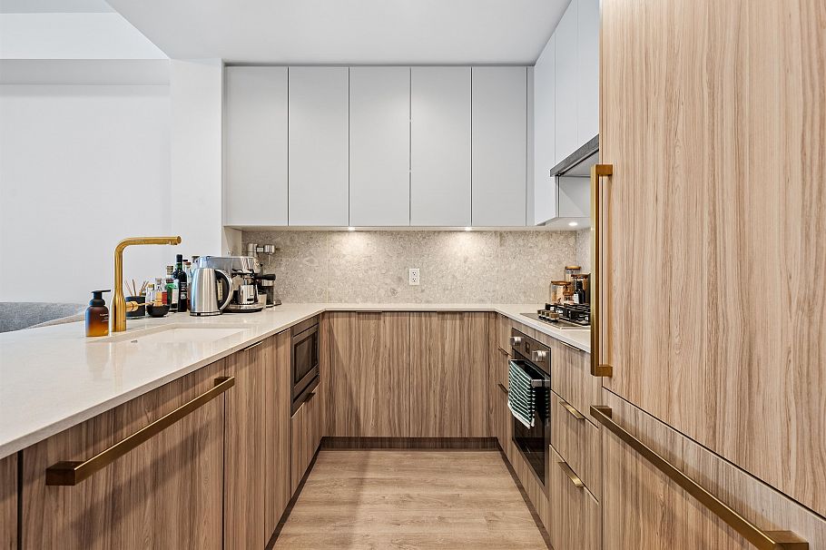 505 2385 Emery Court North Vancouver, BC - 6
