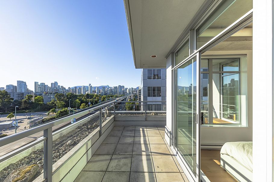 604 495 W 6th Avenue Vancouver, BC - 21