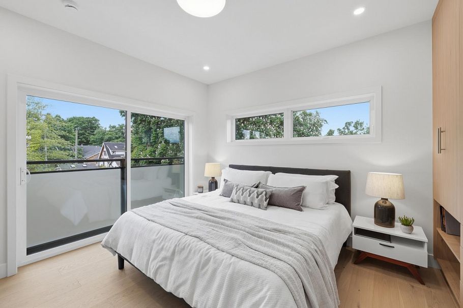 1 2511 Kitchener Street Vancouver, BC - 15