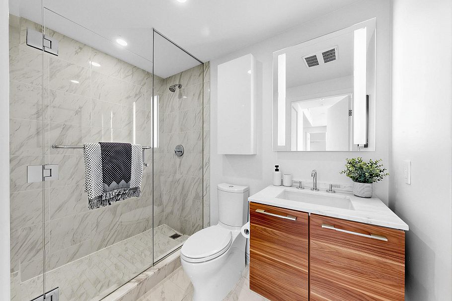 1208 8588 Cornish Street Vancouver, BC - 10