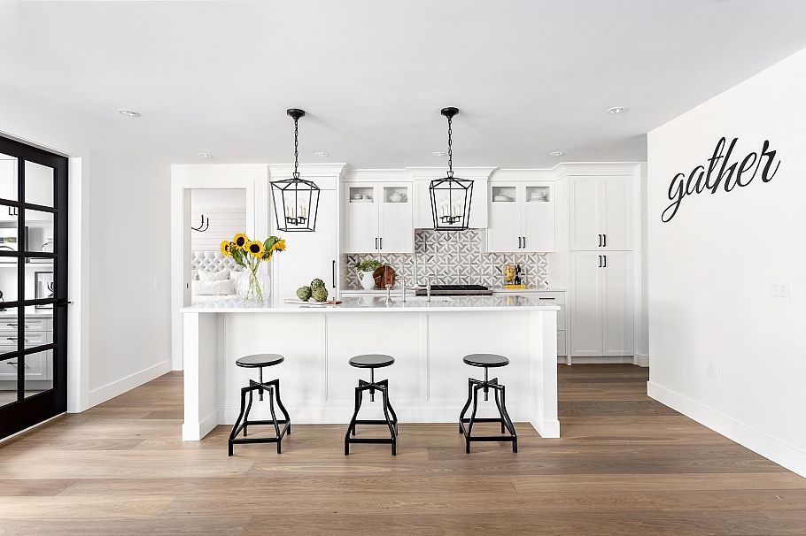 102 1055 Ridgewood Drive North Vancouver, BC - 12