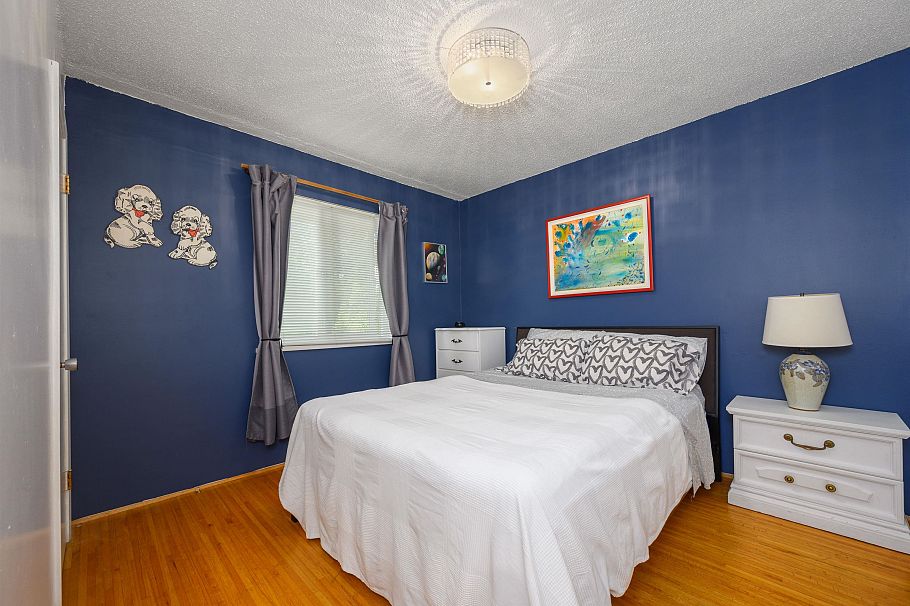 3342 Fromme Road North Vancouver, BC - 21