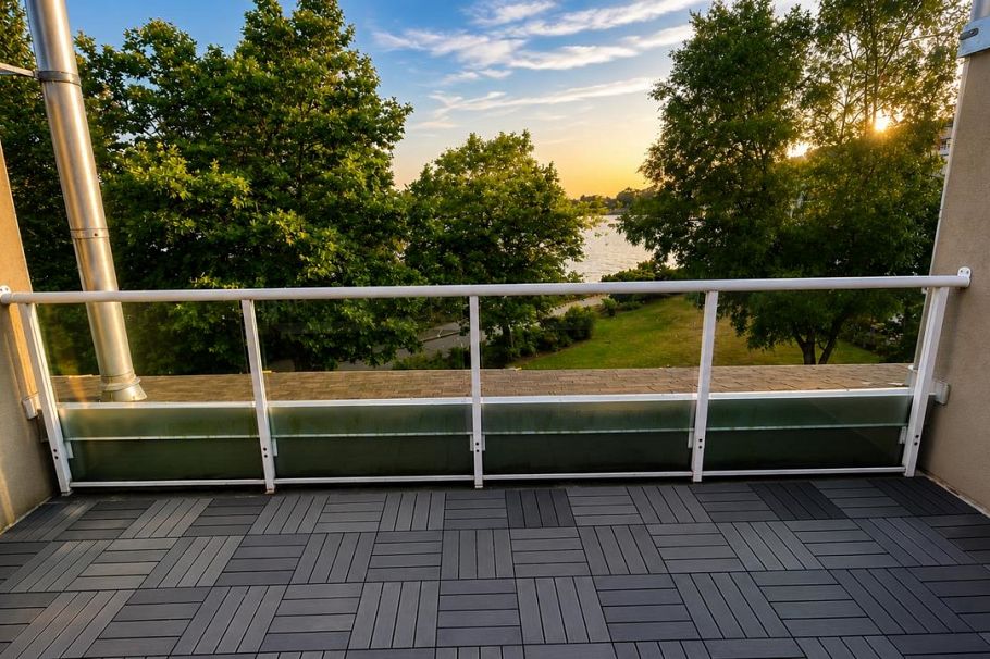 2178 E Kent Avenue South Vancouver, BC - 5