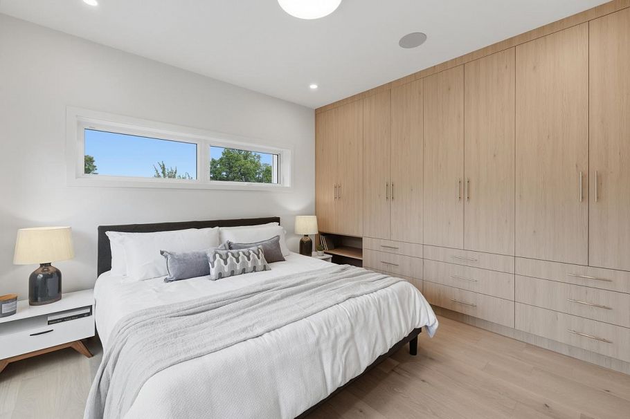 1 2511 Kitchener Street Vancouver, BC - 23