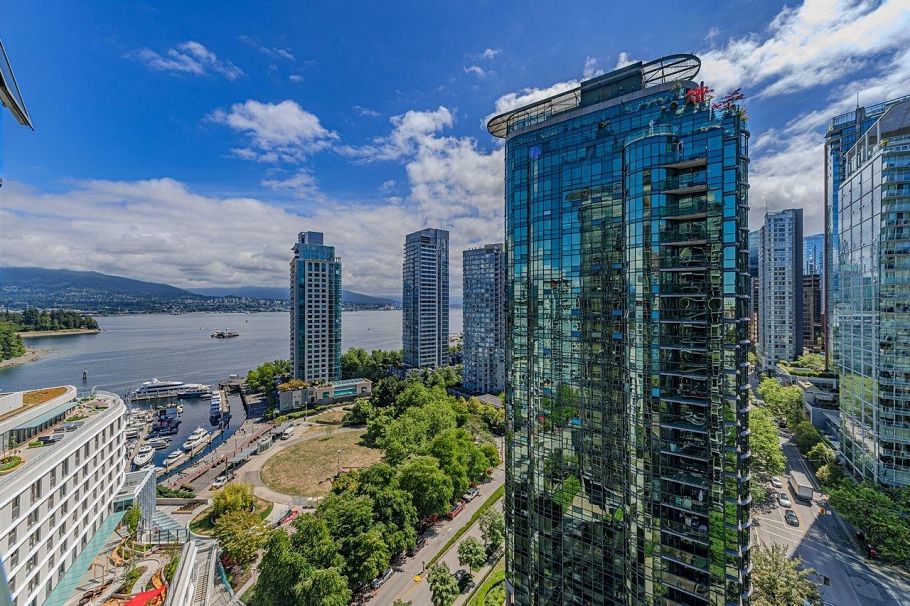 1806 588 Broughton Street Vancouver, BC - 1