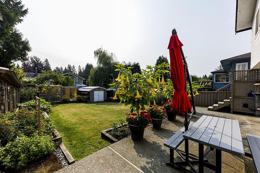 3466 Upton Road North Vancouver, BC - 26