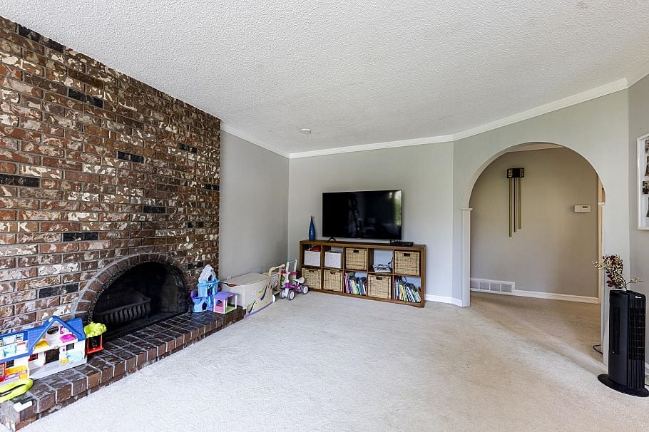 3466 Upton Road North Vancouver, BC - 15