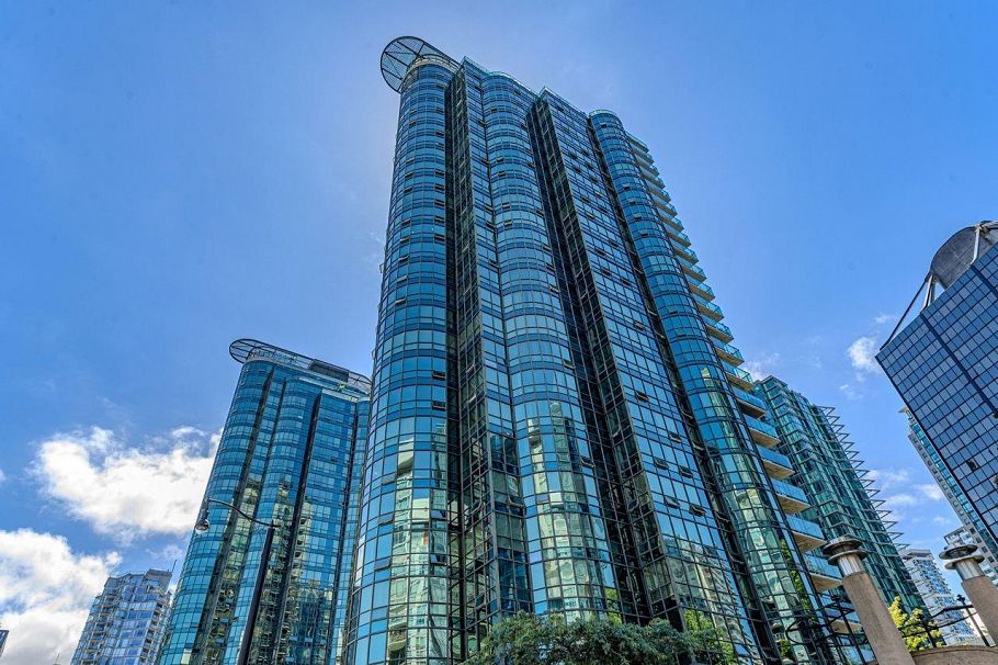 1806 588 Broughton Street Vancouver, BC - 3