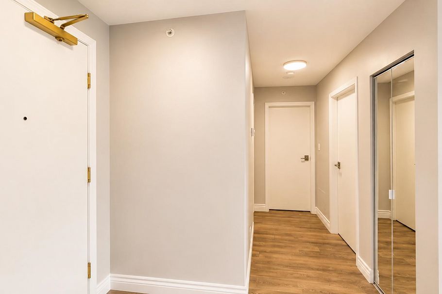 608 1228 Marinaside Crescent Street Vancouver, BC - 10