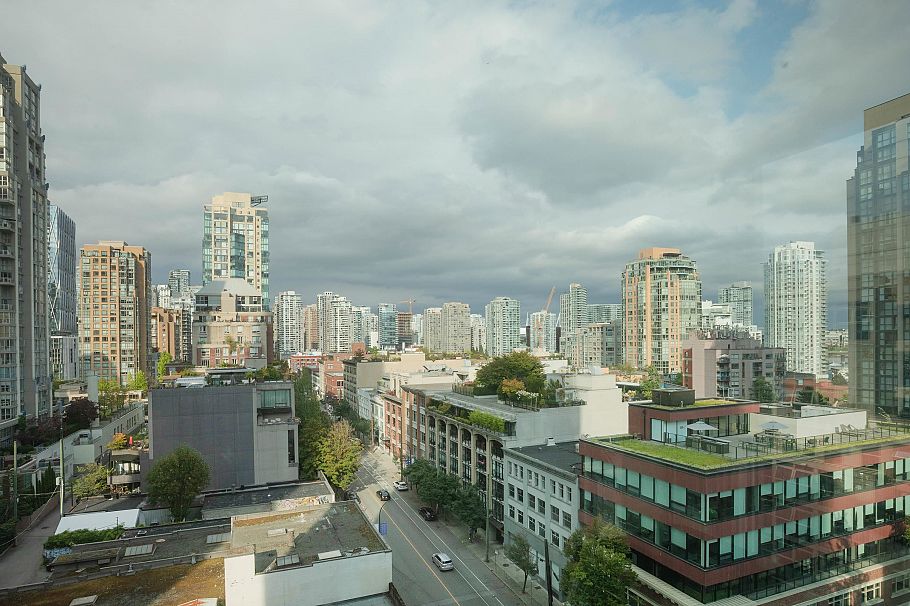 1102 1323 Homer Street Vancouver, BC - 7