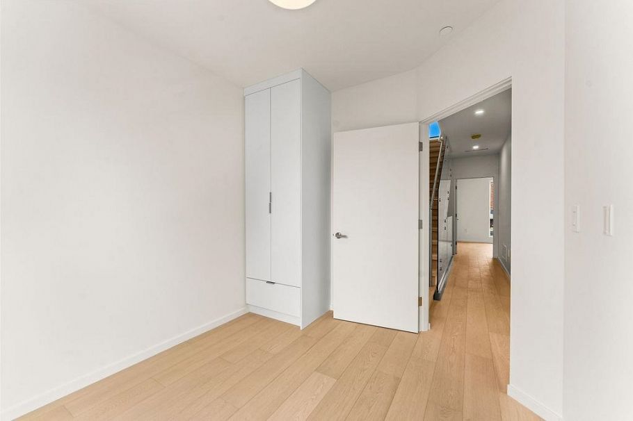 4522 Heather Street Vancouver, BC - 25