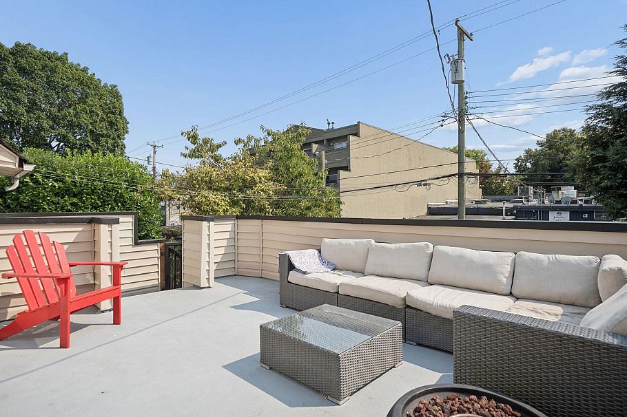 2890 W 8th Avenue Vancouver, BC - 34