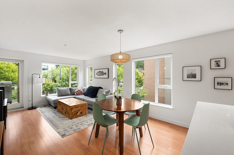 316 221 E 3rd Street North Vancouver, BC - 1