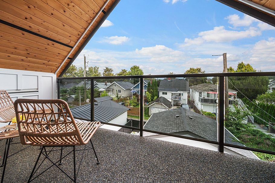 2369 Adanac Street Vancouver, BC - 26