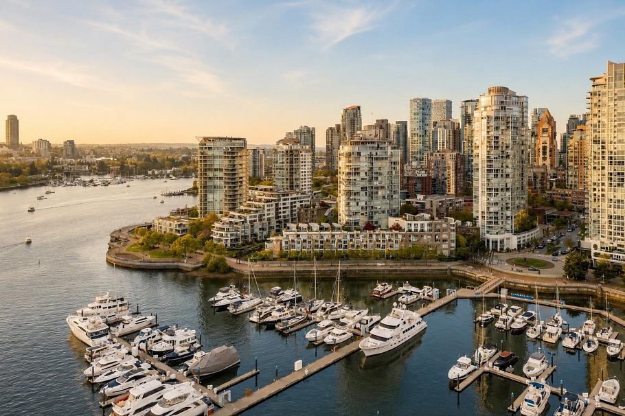 608 1228 Marinaside Crescent Street Vancouver, BC - 34