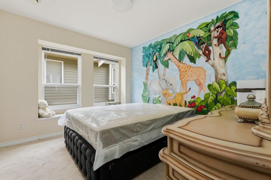 2048 St. Georges Avenue North Vancouver, BC - 18