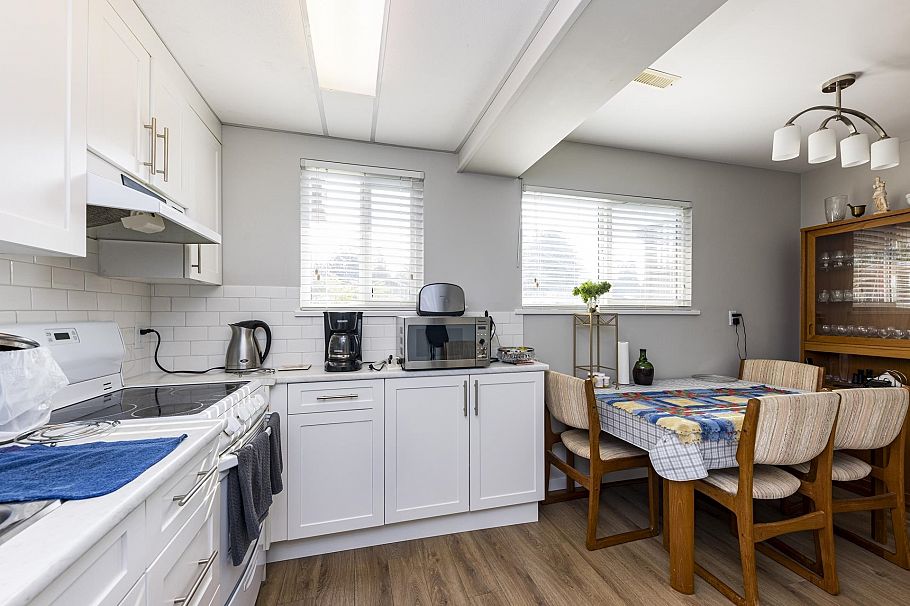 3466 Upton Road North Vancouver, BC - 4