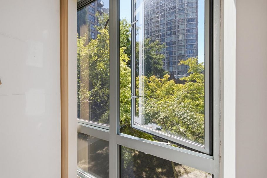 203 950 Cambie Street Vancouver, BC - 11
