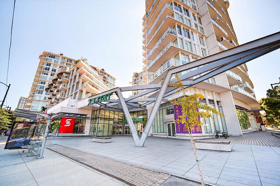 1105 4638 Gladstone Street Vancouver, BC - 39