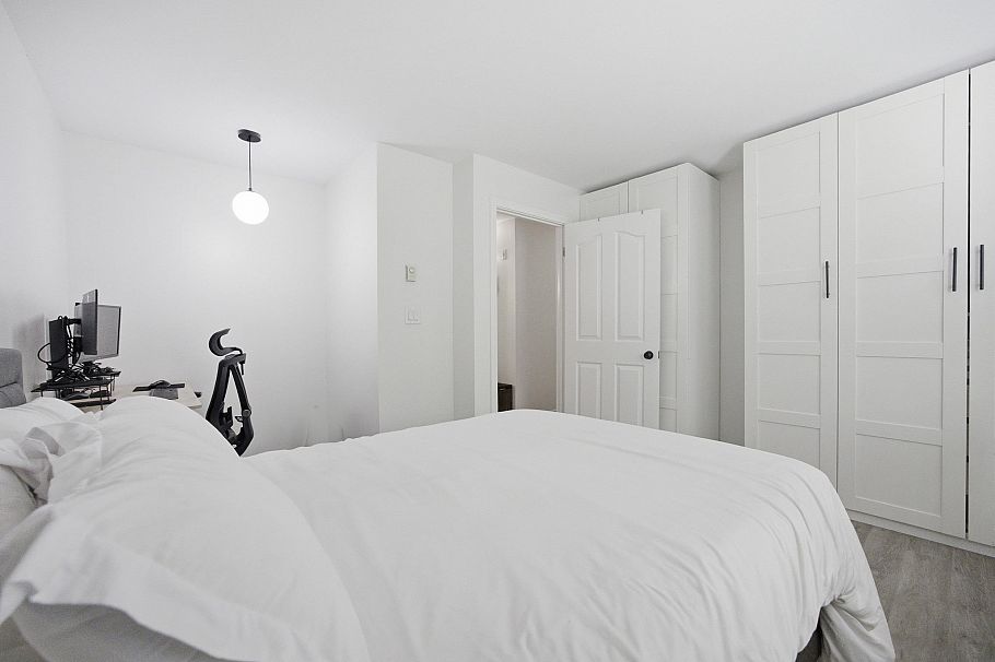 101 175 W 4th Street North Vancouver, BC - 19