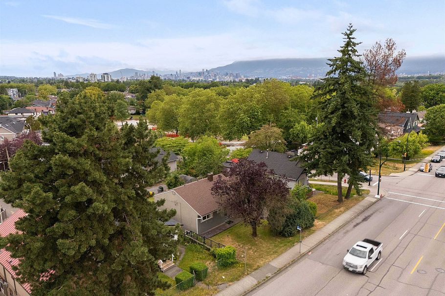 4561 Nanaimo Street Vancouver, BC - 16