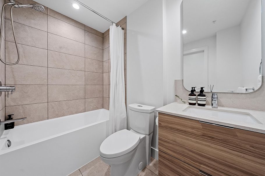 505 2385 Emery Court North Vancouver, BC - 22