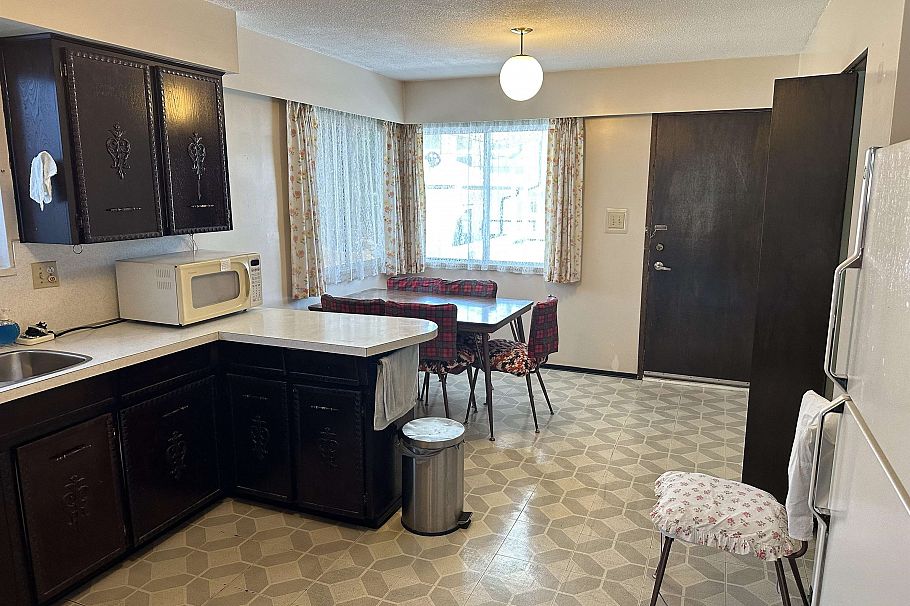 3126 E 20th Avenue Vancouver, BC - 7