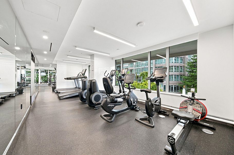 605 889 Pacific Street Vancouver, BC - 25
