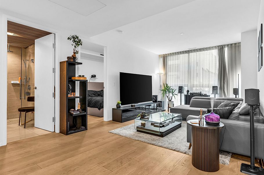 303 1568 Alberni Street Vancouver, BC - 12