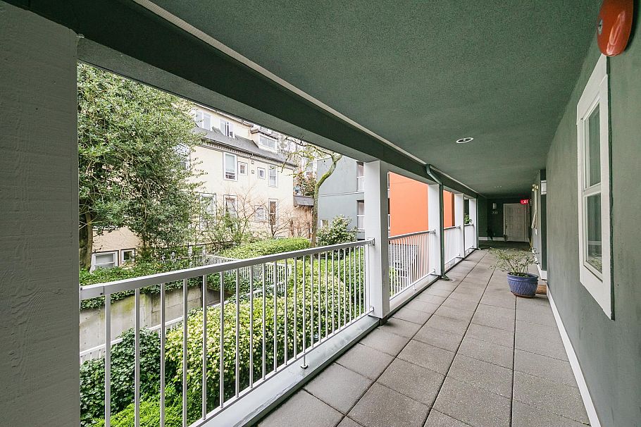 206 1399 Barclay Street Vancouver, BC - 28