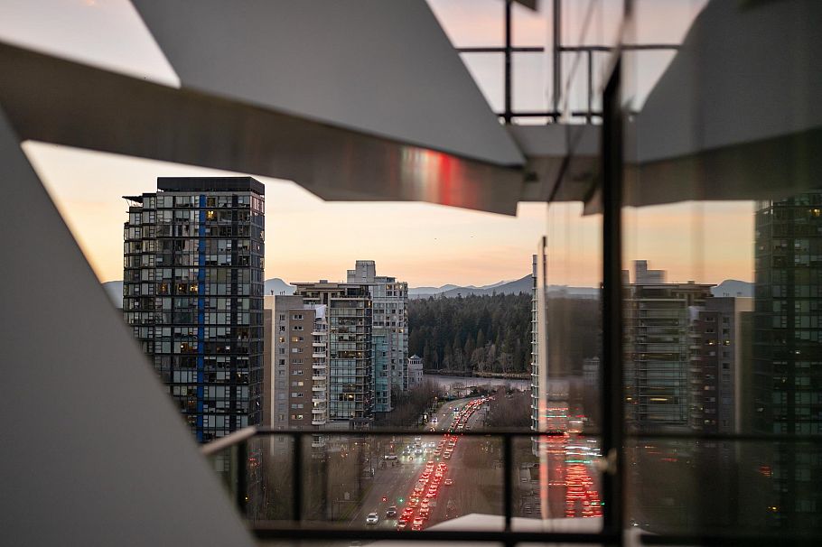 1404 620 Cardero Street Vancouver, BC - 1