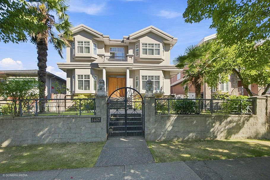 1437 E 58th Avenue Vancouver, BC - 1