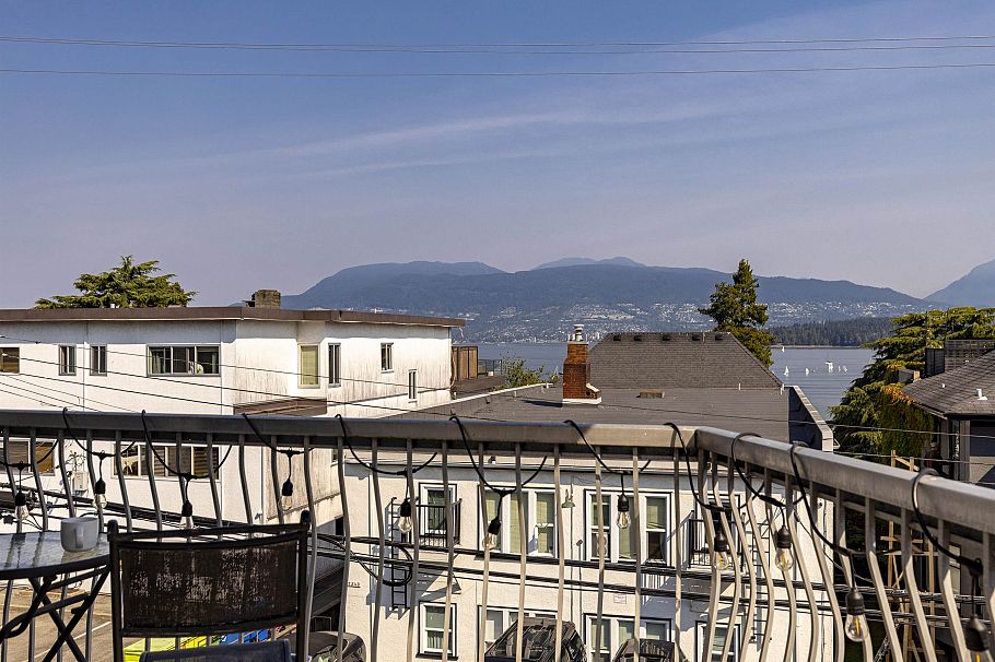 307 2335 York Avenue Vancouver, BC - 17