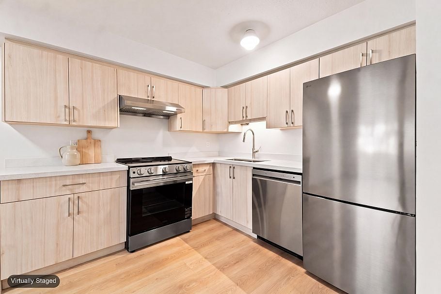 301 2928 Commercial Drive Vancouver, BC - 7
