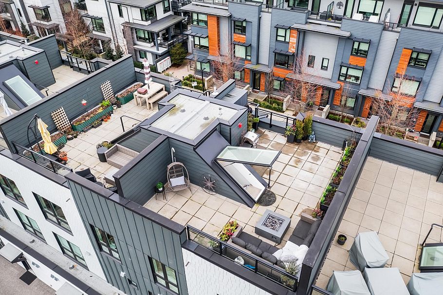 444 545 E 2nd Street North Vancouver, BC - 37