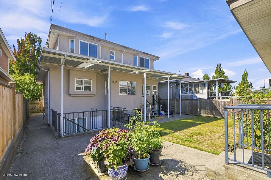1437 E 58th Avenue Vancouver, BC - 34