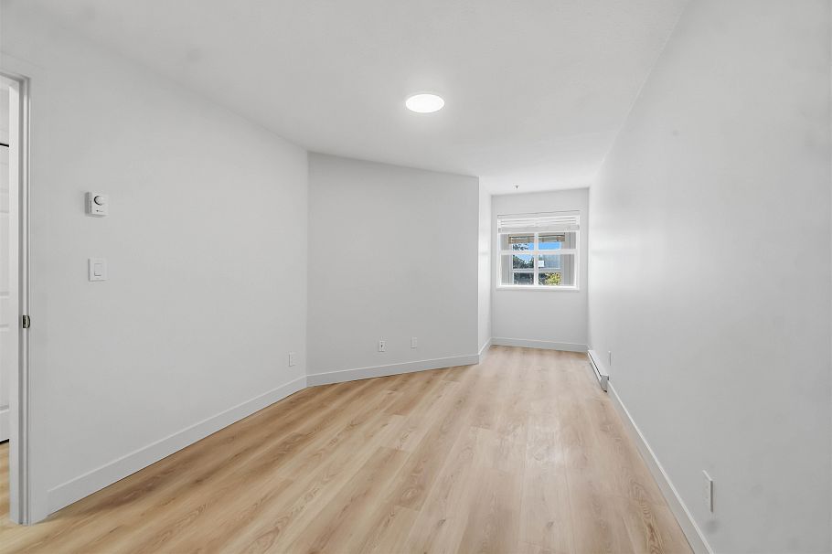 306 2928 Commercial Drive Vancouver, BC - 24