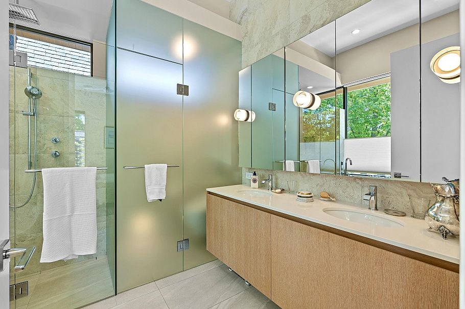 4001 W 32nd Avenue Vancouver, BC - 16