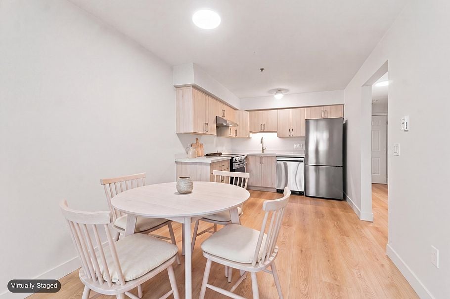 301 2928 Commercial Drive Vancouver, BC - 5
