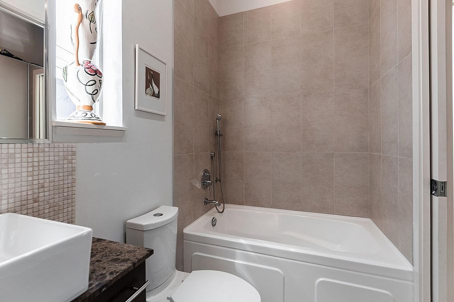 304 2108 W 12th Avenue Vancouver, BC - 20