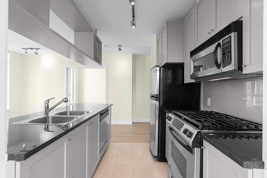 1001 Homer Street Vancouver, BC - 10