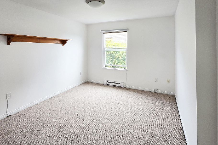 229 E 11th Avenue Vancouver, BC - 11
